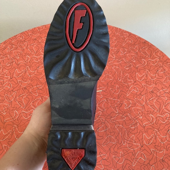 JOHN FLUEVOG ARACELY BOOT SIZE 9 - Picture 5 of 5